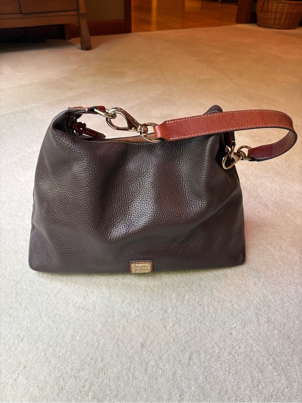 Dooney & Bourke Pebble Sac brown shoulder bag